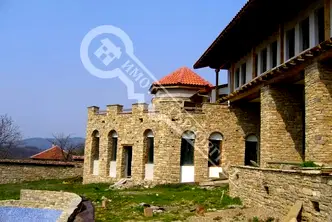 Къща във Велико Търново, Елена