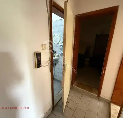 Снимка 5 — Къща във Велико Търново, Златарица