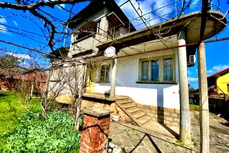 Къща във Велико Търново, с. Бутово