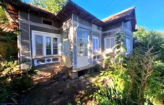 Къща във Велико Търново, с. Горна Липница