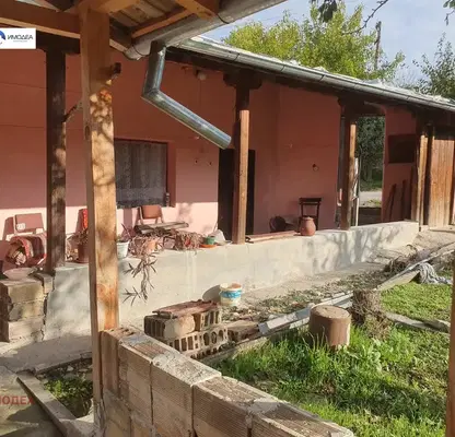Снимка 3 — Къща във Велико Търново, с. Иванча