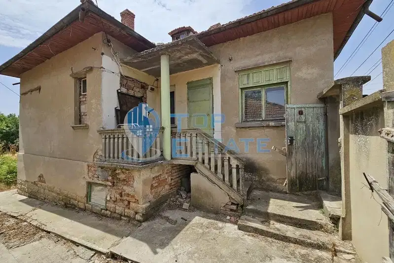 House in Oblast Veliko Tyrnovo, Karaisen