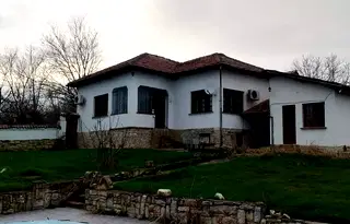 Къща във Велико Търново, с. Каранци