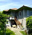 Къща във Велико Търново, с. Лазарци