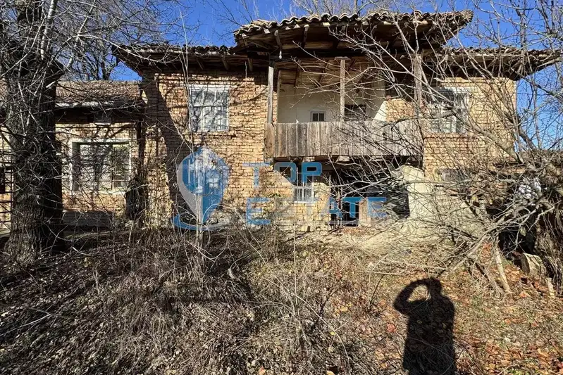House in Oblast Veliko Tyrnovo, Maslarevo