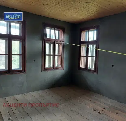 Photo 3 — House in Oblast Veliko Tyrnovo, Mindya