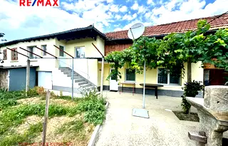 Къща във Велико Търново, с. Ново село