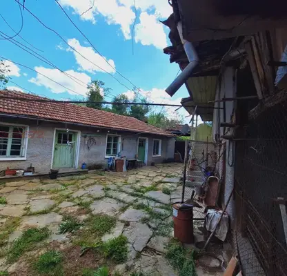 Снимка 4 — Къща във Велико Търново, с. Плаково