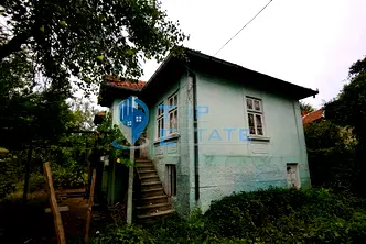 Къща във Велико Търново, с. Поликраище