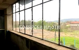 Къща във Велико Търново, с. Първомайци