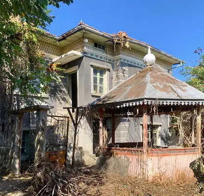 Снимка 2 — Къща във Велико Търново, с. Страхилово