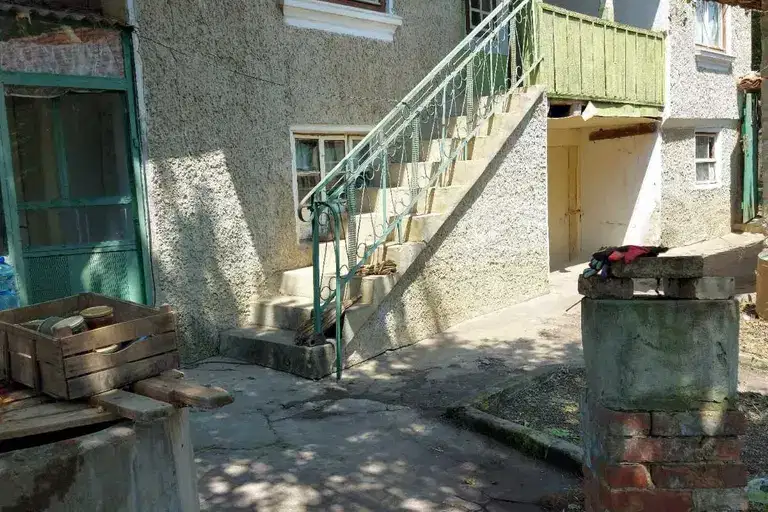 Къща във Велико Търново, с. Вишов