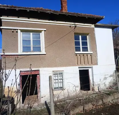 Photo 2 — House in Vidin, s. Pleshivets