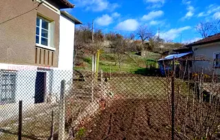 Къща във Видин, с. Плешивец