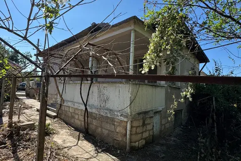 Къща във Враца, Бяла Слатина