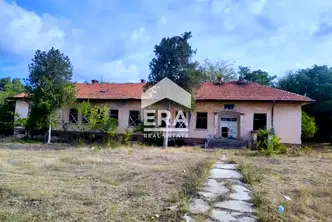 Къща в Ямбол, с. Чарда