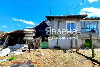 Къща в Ямбол, с. Генерал Инзово