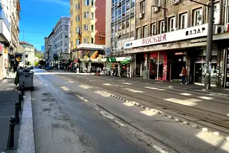 Магазин в София, Център