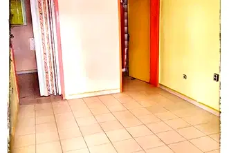 Магазин в Пазарджик, Център