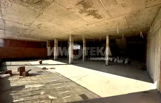 Магазин в София, Сухата река