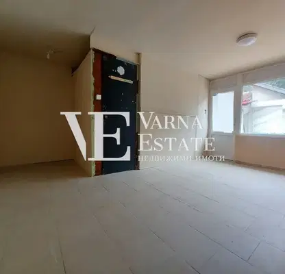Photo 2 — Shop in Varna, Vladislav Varnenchik 1