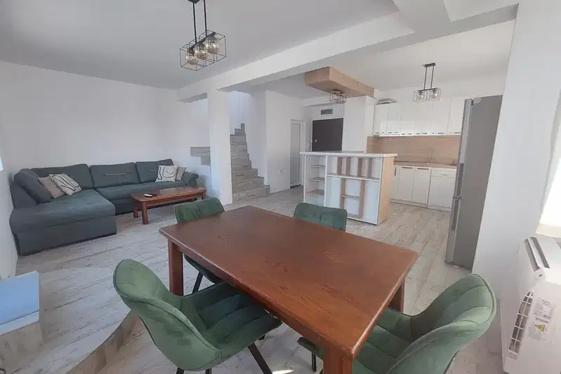 5-bedroom apartment in Veliko Tyrnovo, Centyr