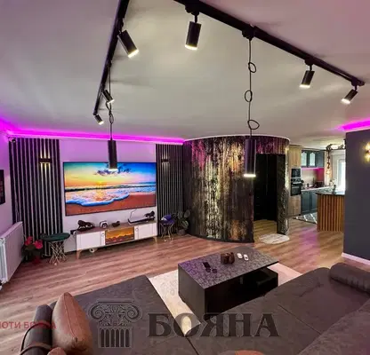 Photo 3 — 5-bedroom apartment in Ruse, Centyr