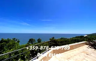Многостаен апартамент в Бургас, Обзор