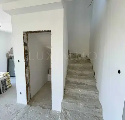 Photo 4 — 5-bedroom apartment in Oblast Burgas, Lozenec
