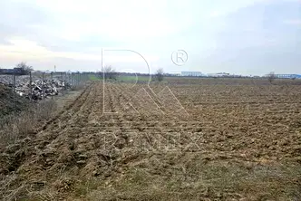 Земеделски имот в Пловдив, с. Труд