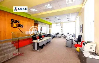 Офис в к.к. Златни пясъци