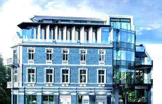 Офис във Варна, Център