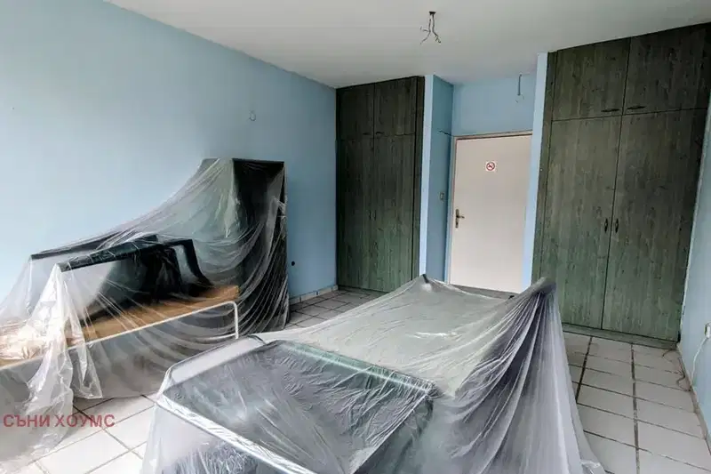 Office in Veliko Tyrnovo, Centyr