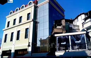Офис в Бургас, Център