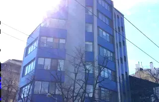 Офис във Варна, Център