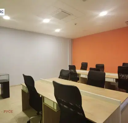 Photo 2 — Office in Ruse, Centyr