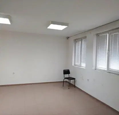 Photo 5 — Office in Pernik, Iztok