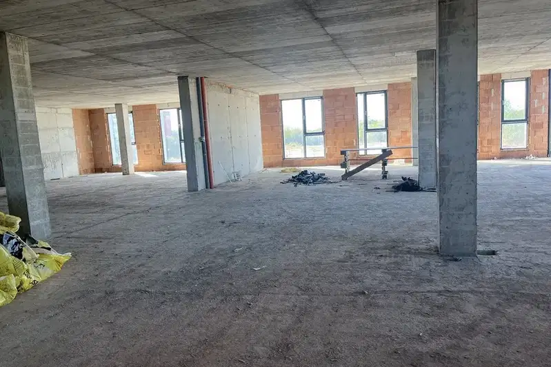 Офис в Пловдив, Карловско шосе