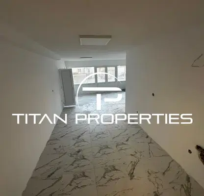 Photo 4 — Office in Varna, Kolhozen Pazar