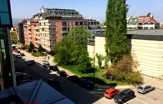 Офис в София, Лозенец