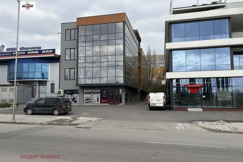 Офис във Варна, Западна промишлена зона