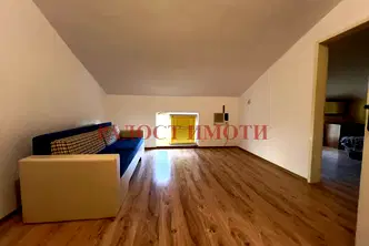 Офис в Пловдив, Първомай