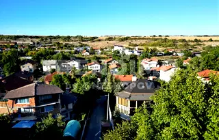 Парцел в Банкя