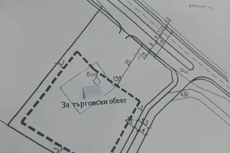 Plot in Konstantinovo