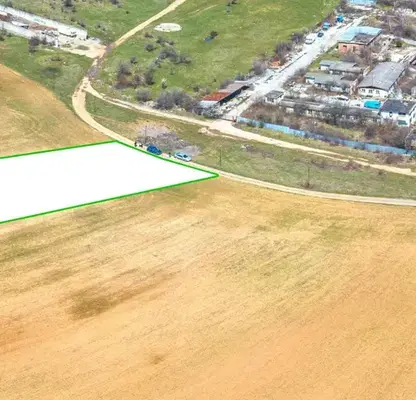 Photo 5 — Plot in Kytina