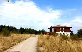 Парцел в Банкя