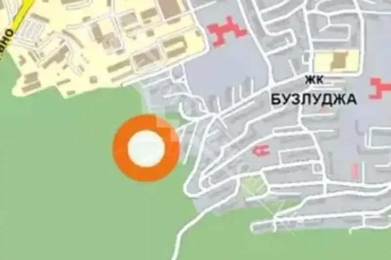 Plot in Veliko Tyrnovo, Buzludja
