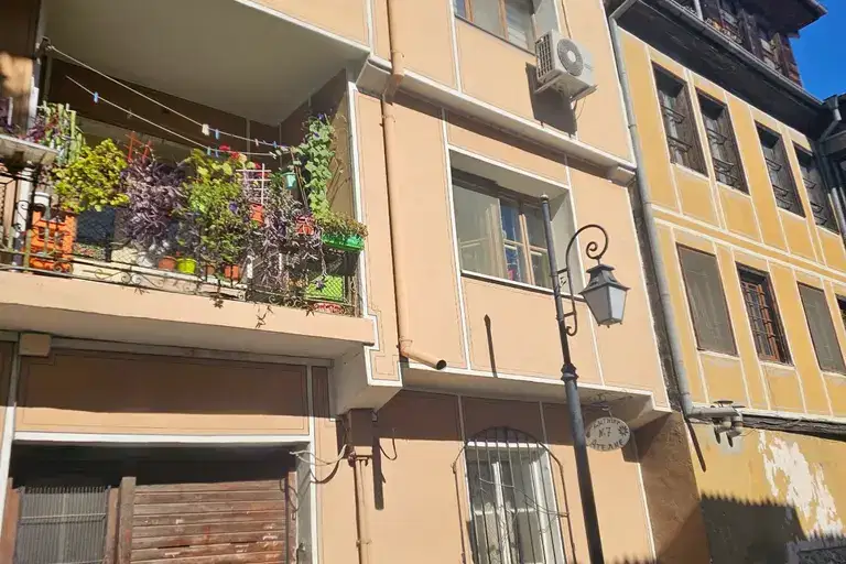 Парцел в Пловдив, Център