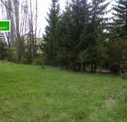 Photo 2 — Plot in Pernik, Iztok