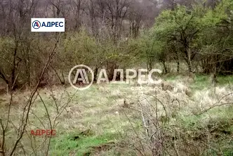 Парцел във Варна, м-т Боровец - юг